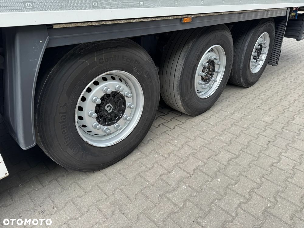 Krone Chłodnia ,Doppelstock , Carrier Vector 1550, Kwiatowa 2,50m - 23