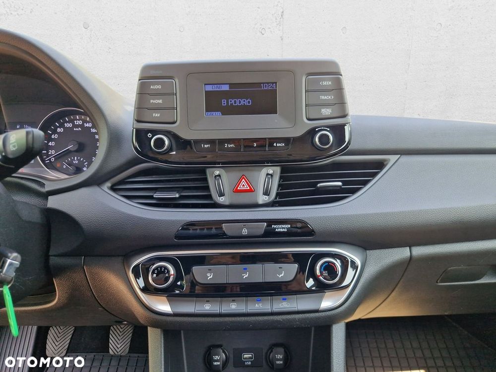 Hyundai i30 - 19