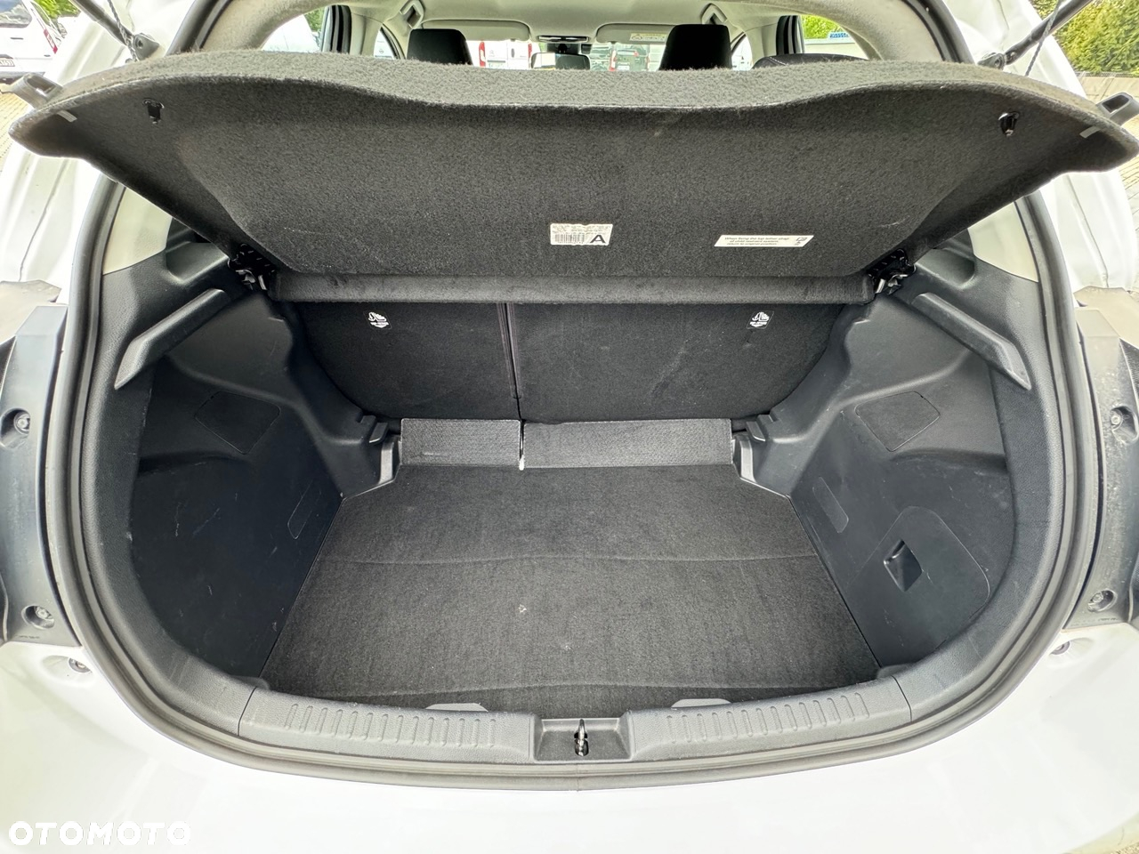Toyota Yaris 1.5 Comfort - 10