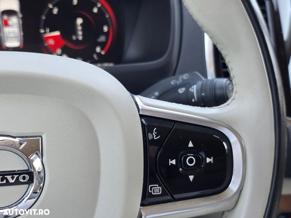 Volvo XC 90 D5 AWD Inscription - 25