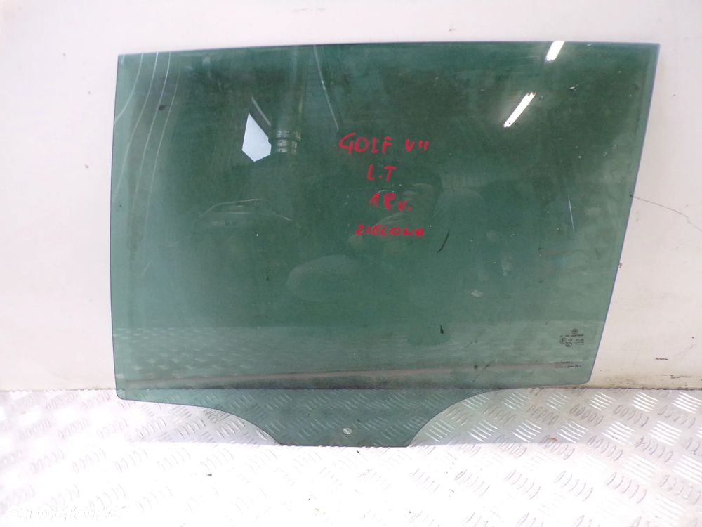 SZYBA BOCZNA DRZWI LEWY TYŁ VOLKSWAGEN GOLF VII ZIELONA 2018 - 1