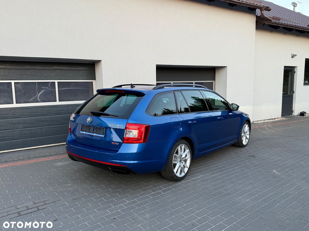 Skoda Octavia Combi 2.0 TDI RS - 7
