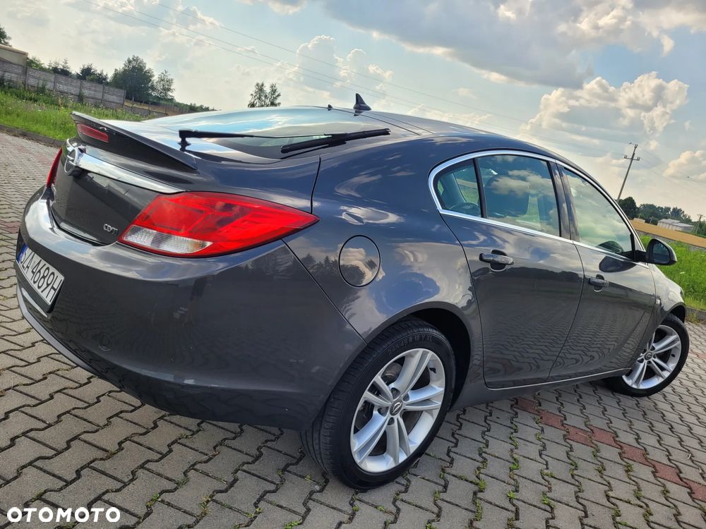 Opel Insignia - 8
