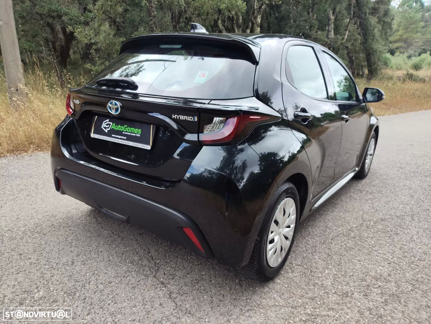 Toyota Yaris 1.5 HDF Comfort Plus - 11