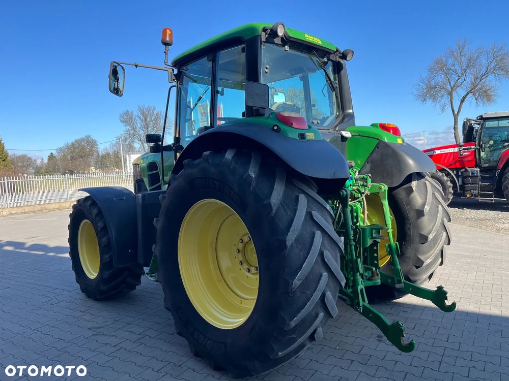 John Deere 6930 - 6