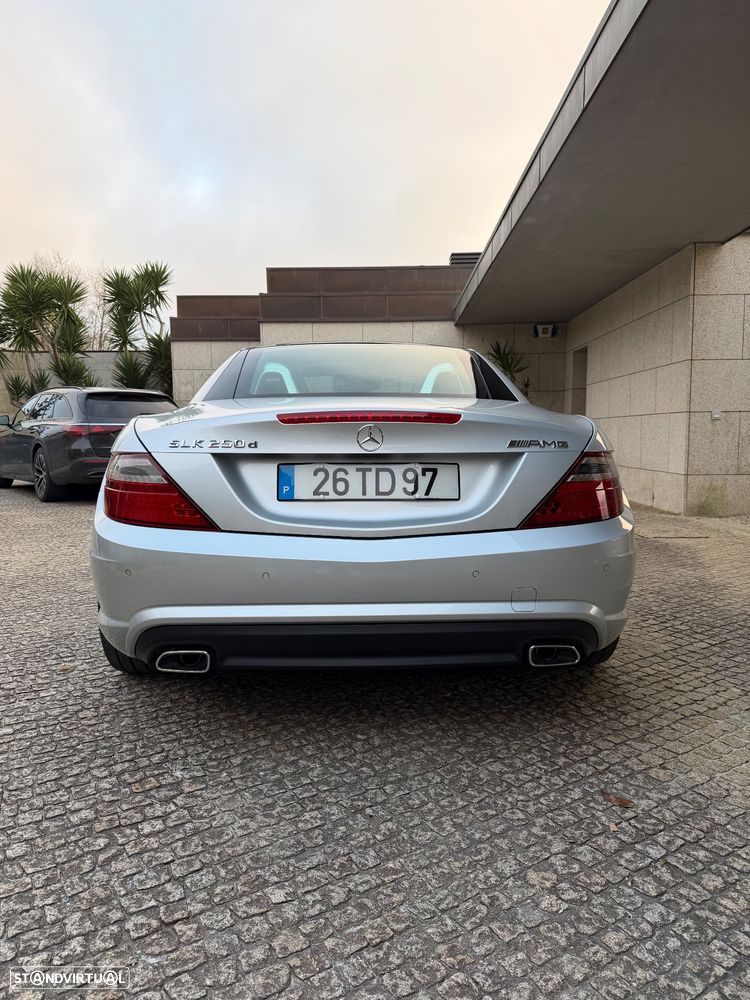 Mercedes-Benz SLK 250 CDI (BlueEFFICIENCY) 7G-TRONIC - 6