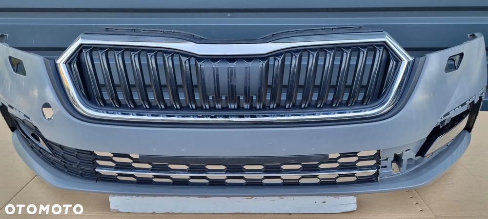 SKODA OCTAVIA IV 2019- Zderzak przód oryginał MC254 - 3