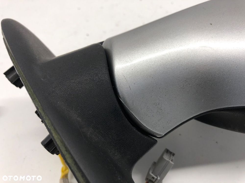 LUSTERKO LEWY - 59.00 PLN - NISSAN MICRA III (K12) 2002 - 2010 1.2 16V 59 kW [80 KM] benzyna 2003 - - 6