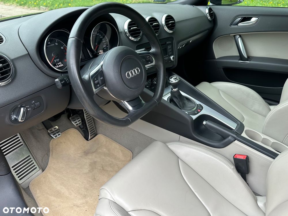Audi TT Coupé - 6