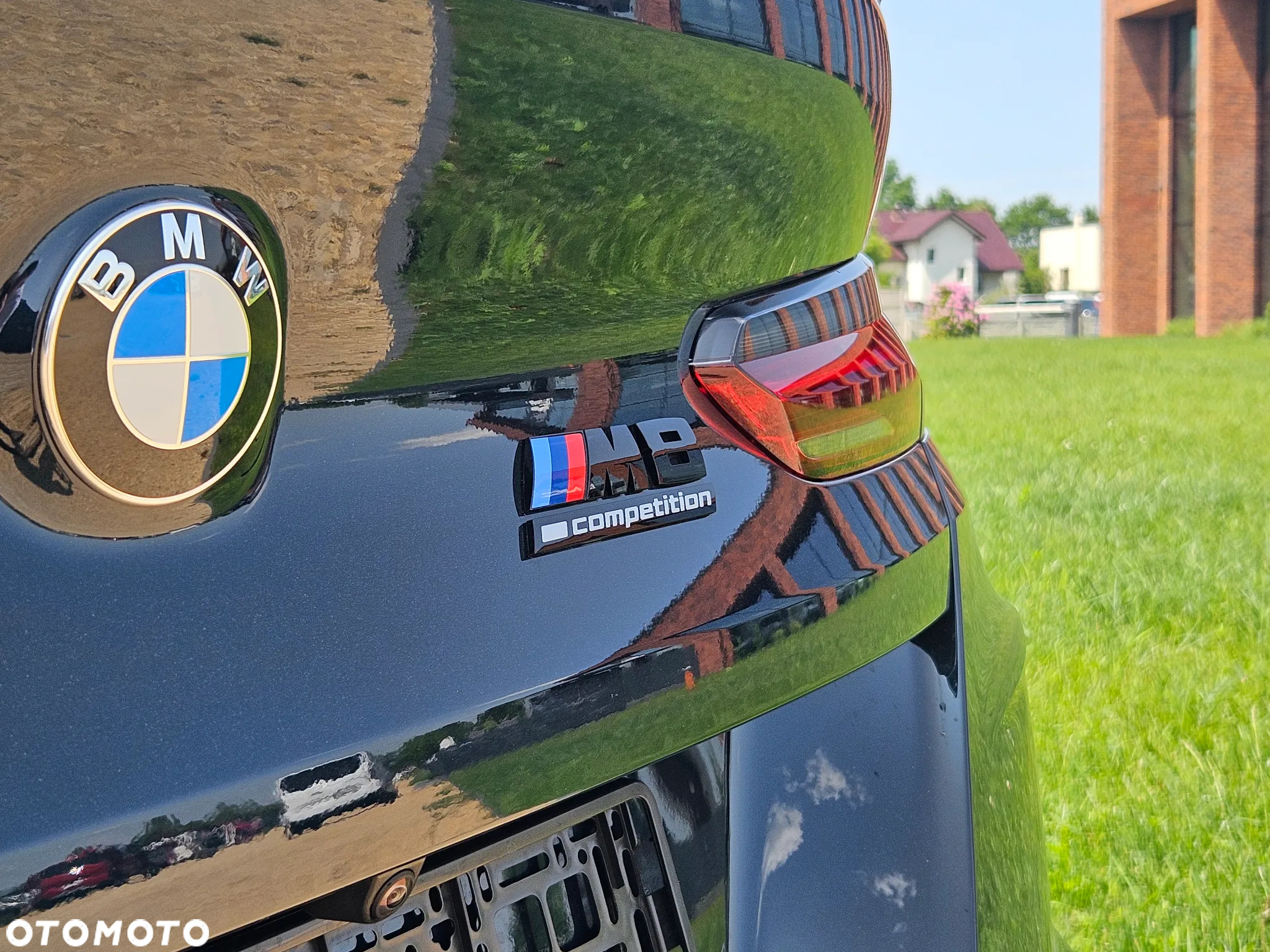 BMW M8 Competition - 24
