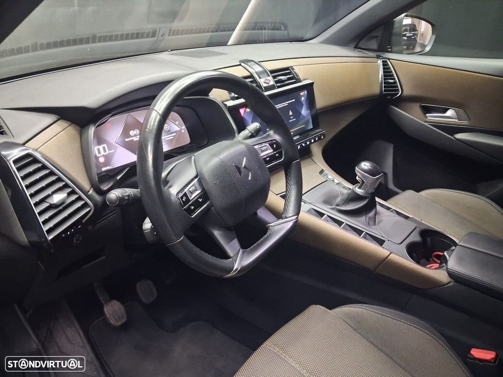 DS DS7 Crossback - 9