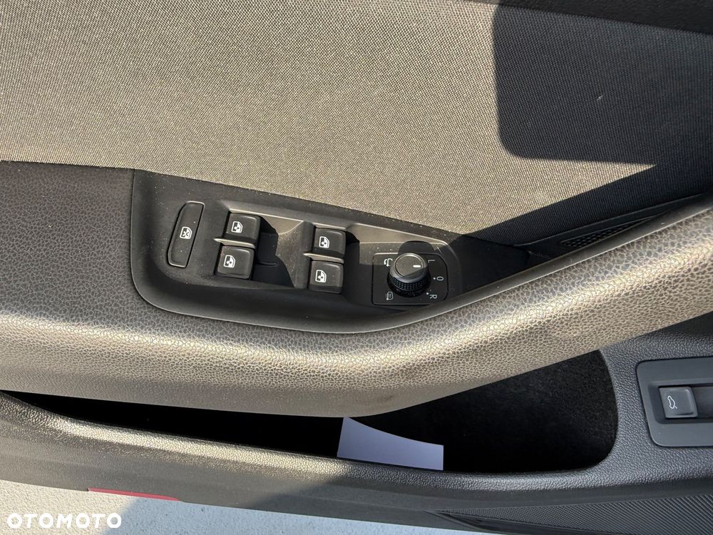 Volkswagen Passat 1.5 TSI EVO Business DSG - 22