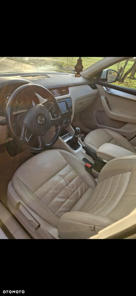 Skoda Octavia 2.0 TDI Sport Edition - 8