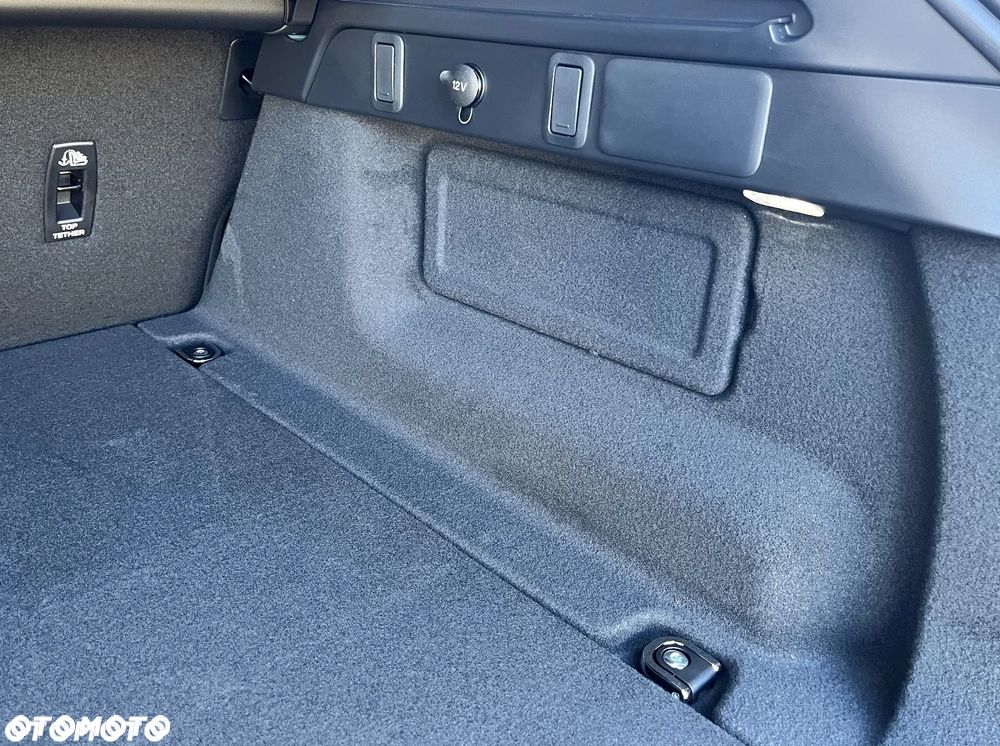 Land Rover Range Rover Velar D200 Dynamic SE - 12