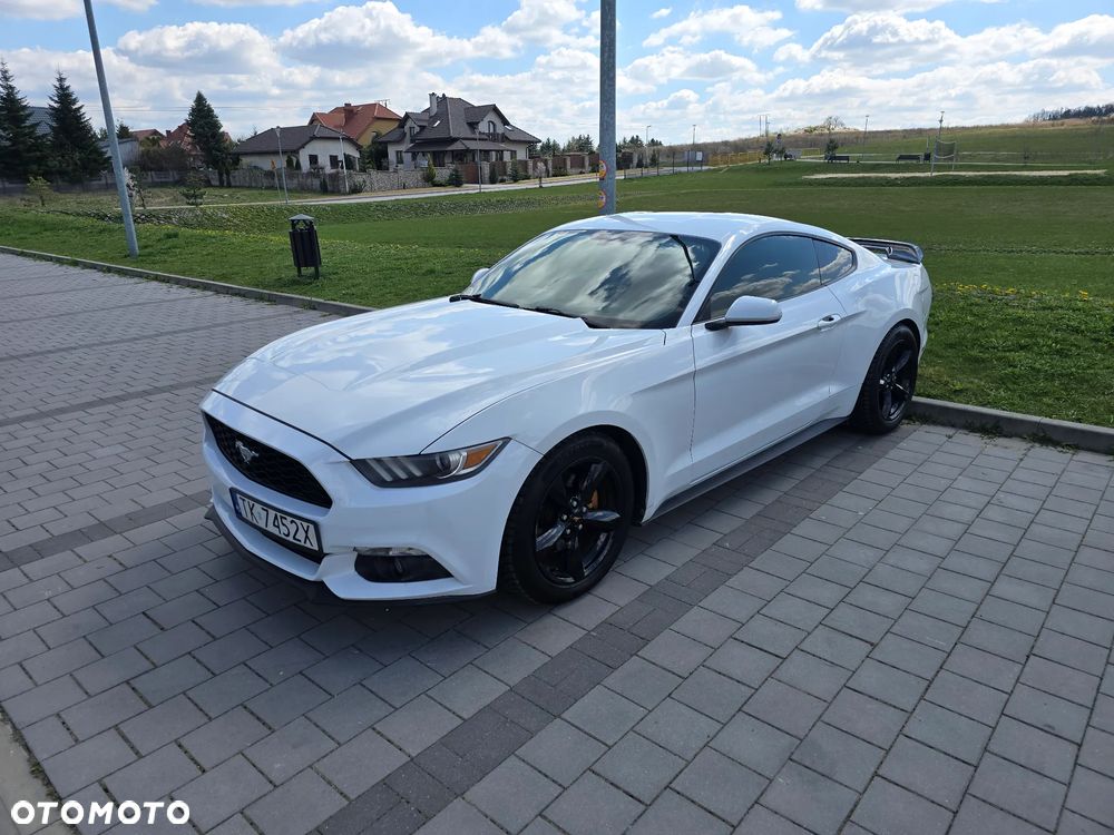 Ford Mustang 3.7 V6 - 18
