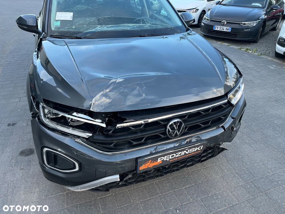 Volkswagen T-Roc - 13