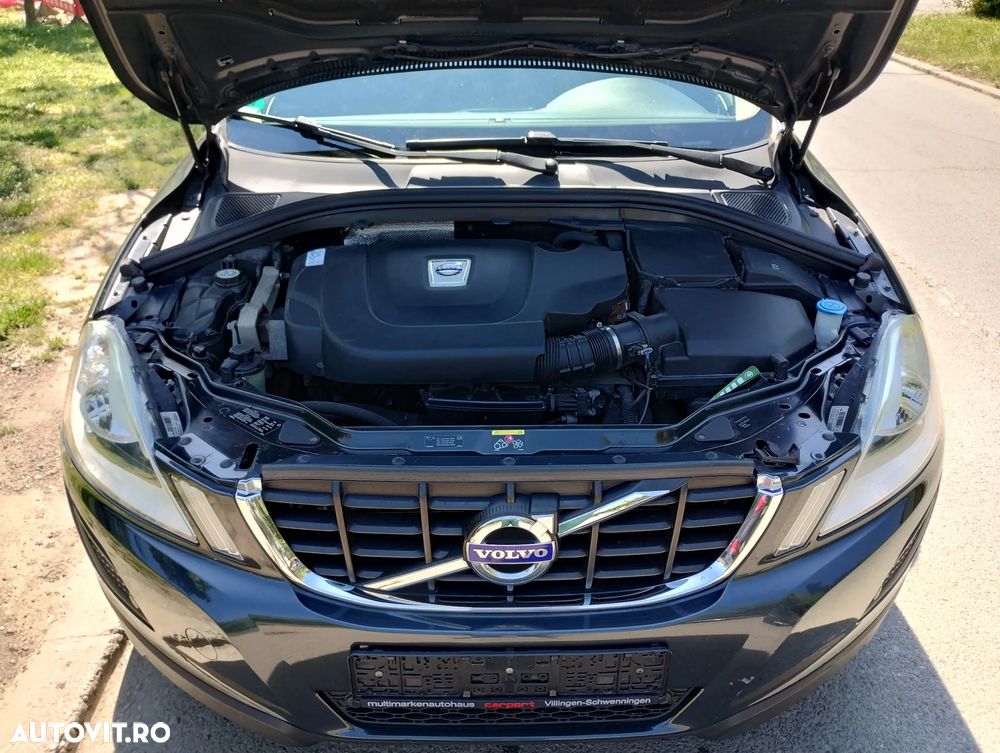 Volvo XC 60 DRIVe R Design - 11