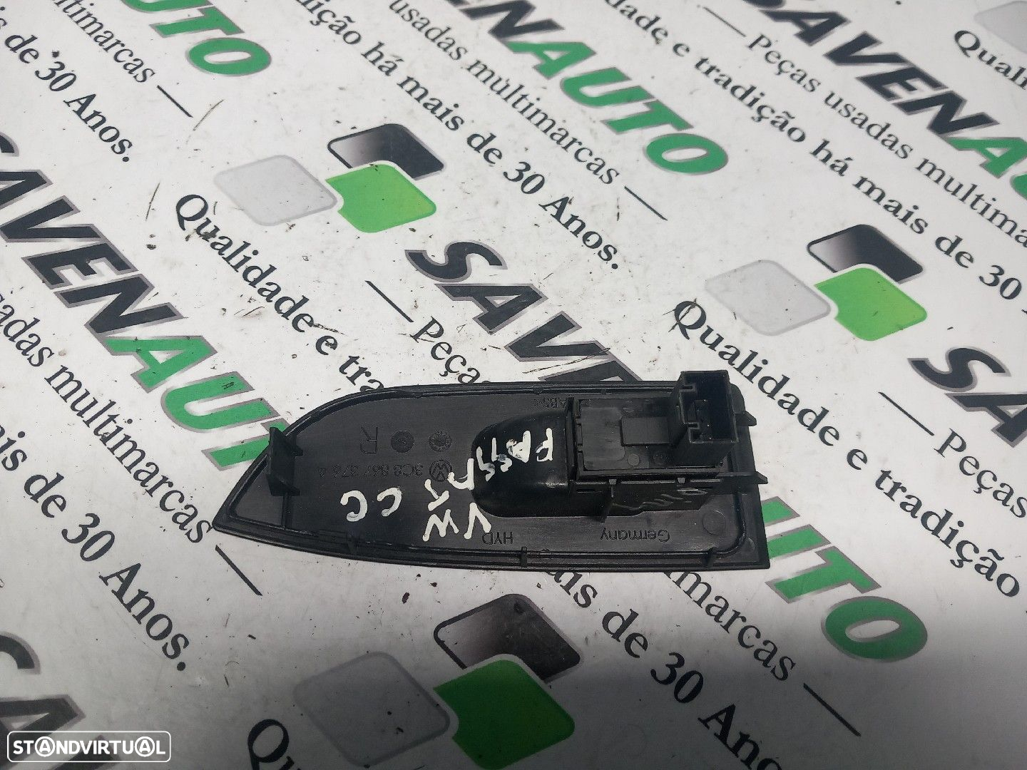 Botão / Botões / Comutador Vidro Dto Volkswagen Passat Cc (357) - 2