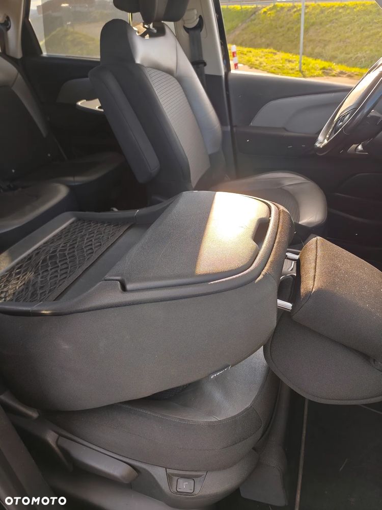 Citroën C4 Picasso e-HDi 115 ETG6 Business Class - 21