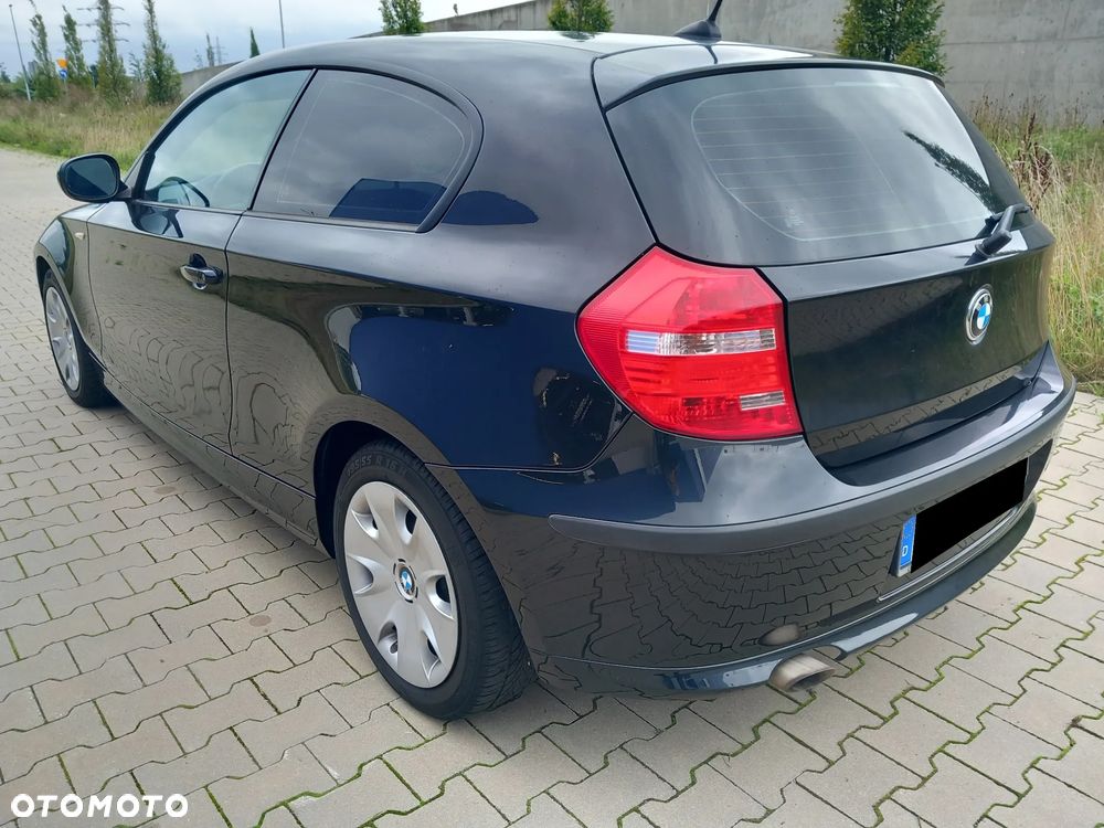 BMW Seria 1 116d - 4