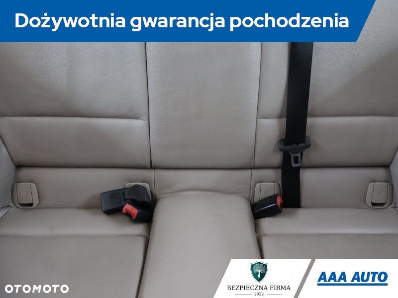 BMW Seria 1 - 12