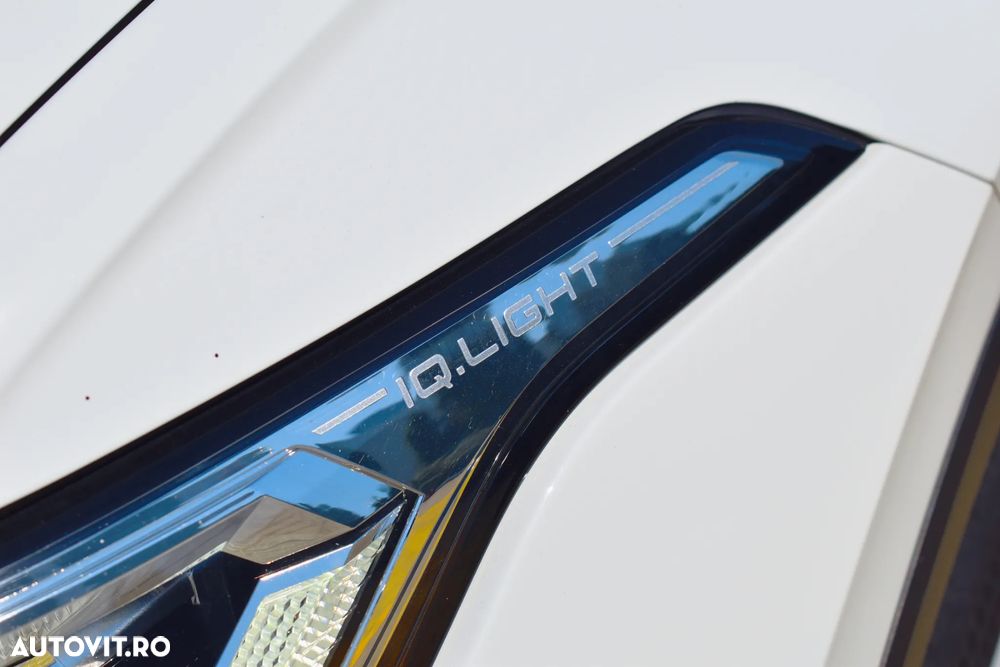 Volkswagen Tiguan 2.0 TDI SCR 4MOTION DSG Elegance - 13