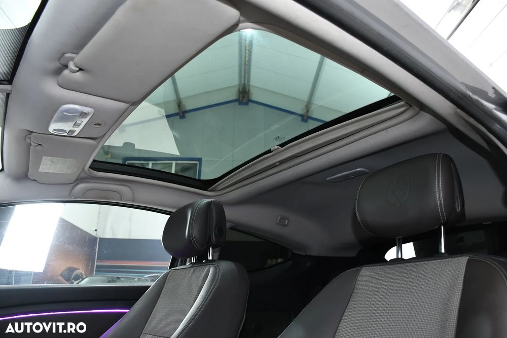 Renault Megane dCi 130 FAP Bose Edition - 7