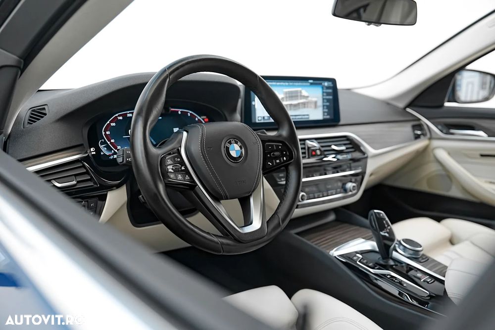 BMW Seria 5 530e xDrive AT PHEV - 23