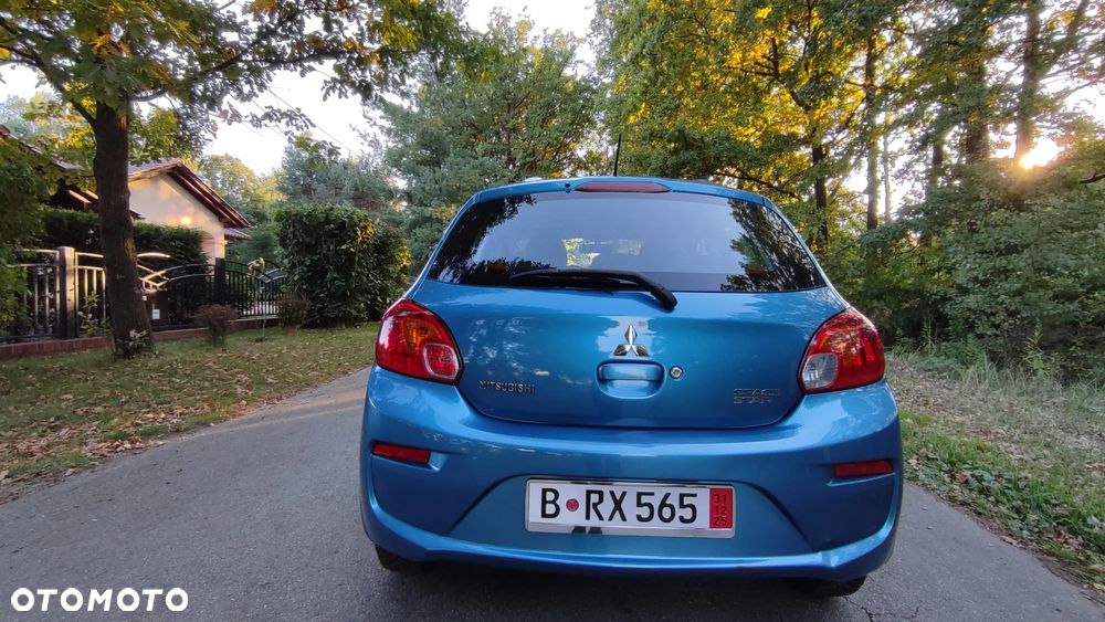 Mitsubishi Space Star 1.0 Inform - 32