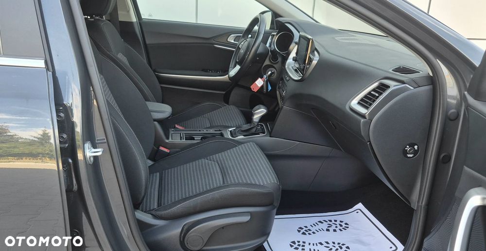 Kia XCeed 1.5 T-GDI Prestige Line DCT - 22