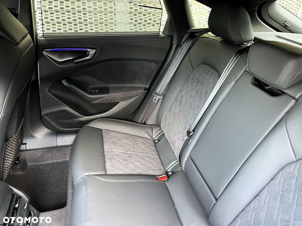Audi A5 Limousine - 24