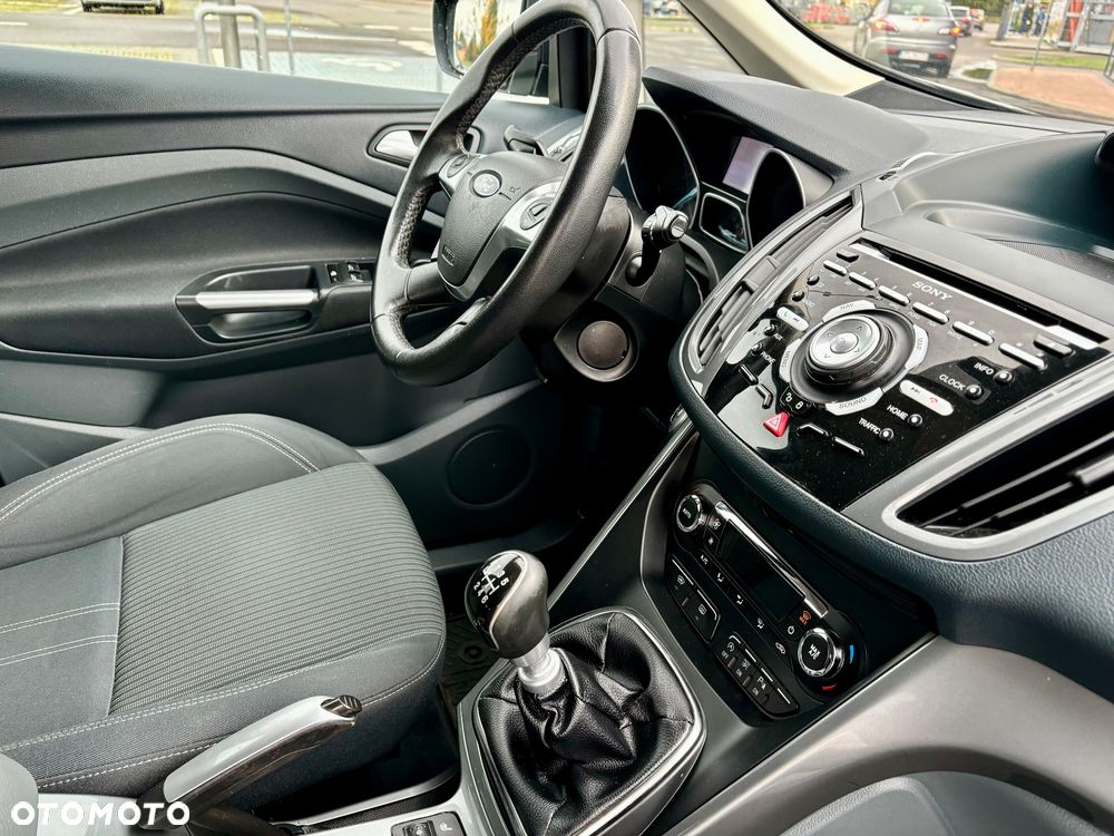 Ford C-MAX - 12