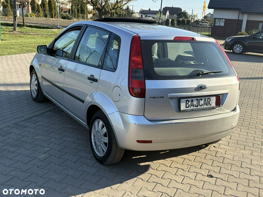 Ford Fiesta 1.4 Silver Magic - 5