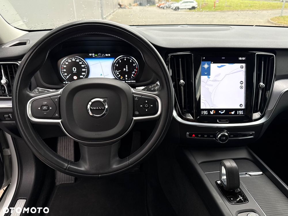 Volvo V60 B3 B Geartronic RDesign - 14