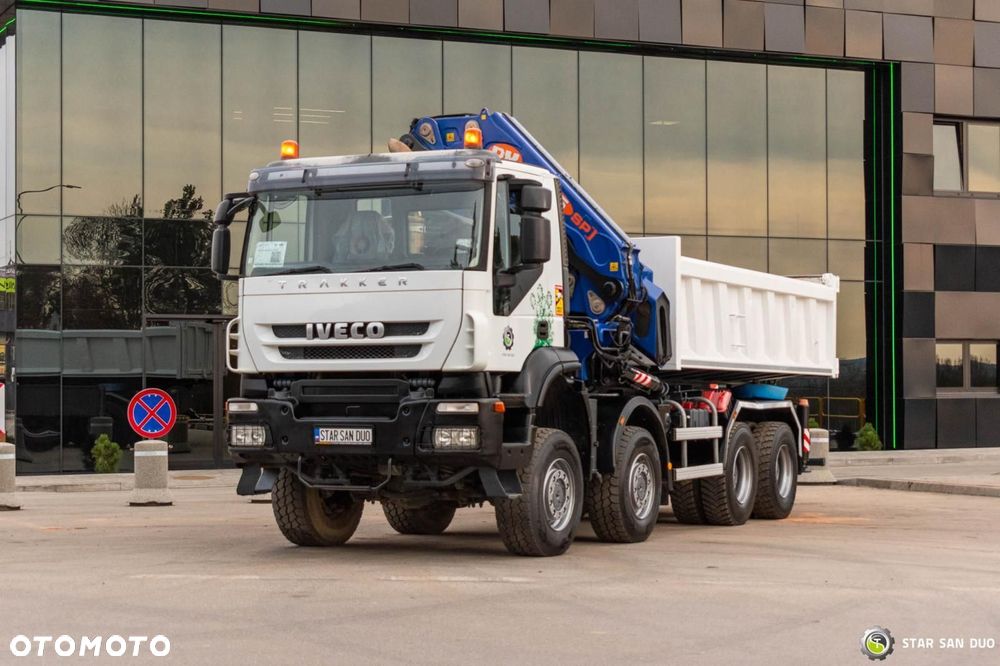 Iveco TRAKKER 450 8x8 PM 85SP HDS Żuraw Wywrotka - 11