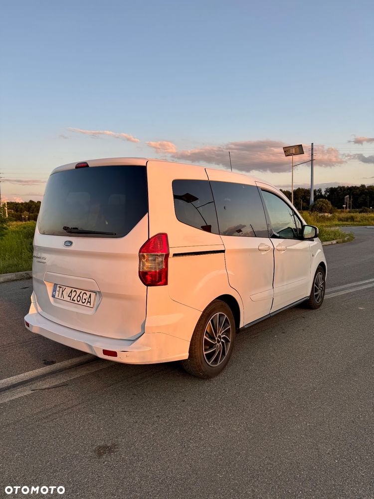 Ford Tourneo Courier 1.0 EcoBoost Trend - 4