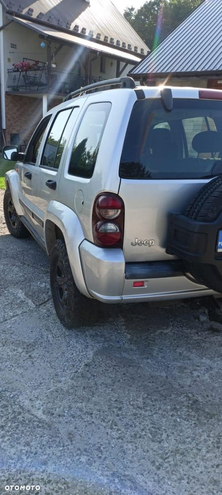 Jeep Cherokee 2.8 CRD Renegade - 18