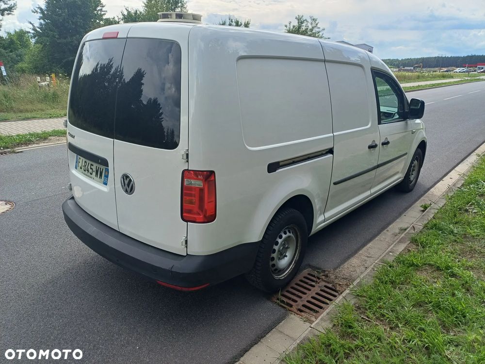 Volkswagen Caddy - 9