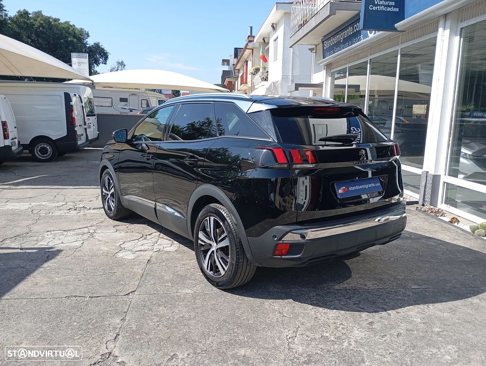 Peugeot 3008 PureTech 130 Stop & Start GPF EAT8 Allure - 3