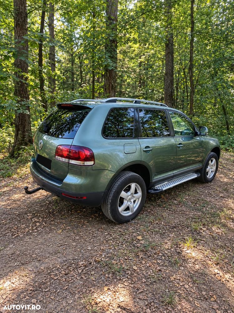 Volkswagen Touareg - 2