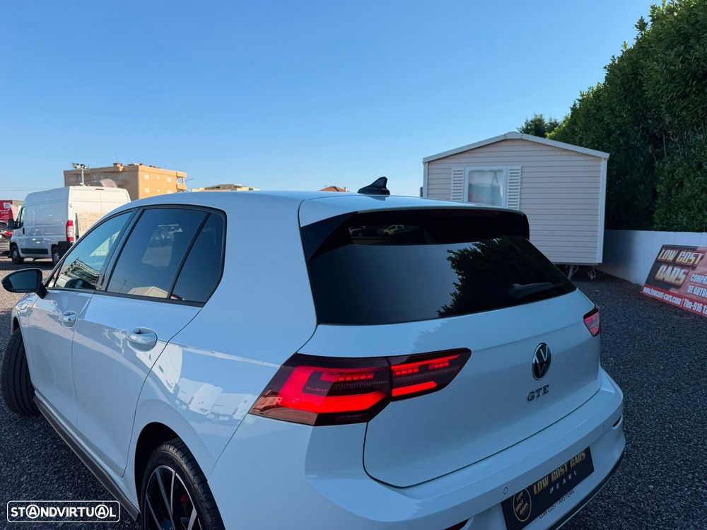 VW Golf - 24