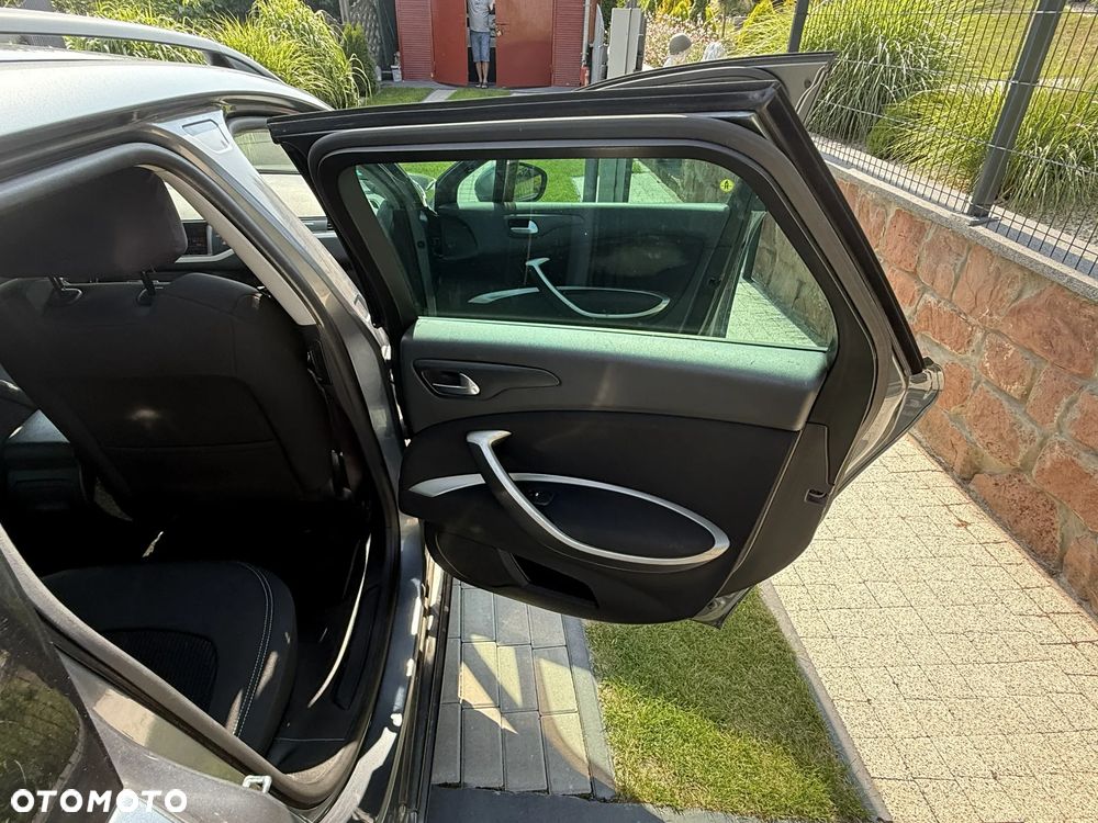 Citroën C5 1.6 HDi Attraction - 17