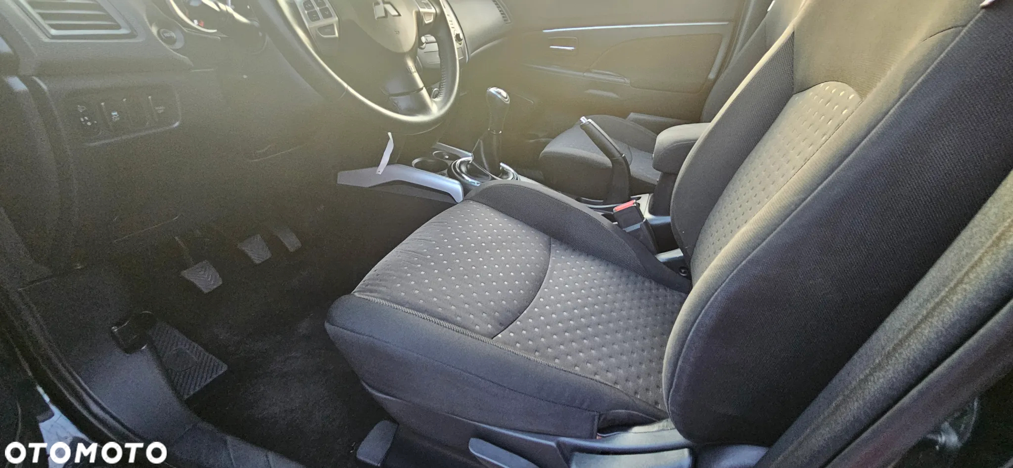 Mitsubishi ASX 1.6 2WD Diamant Edition - 13