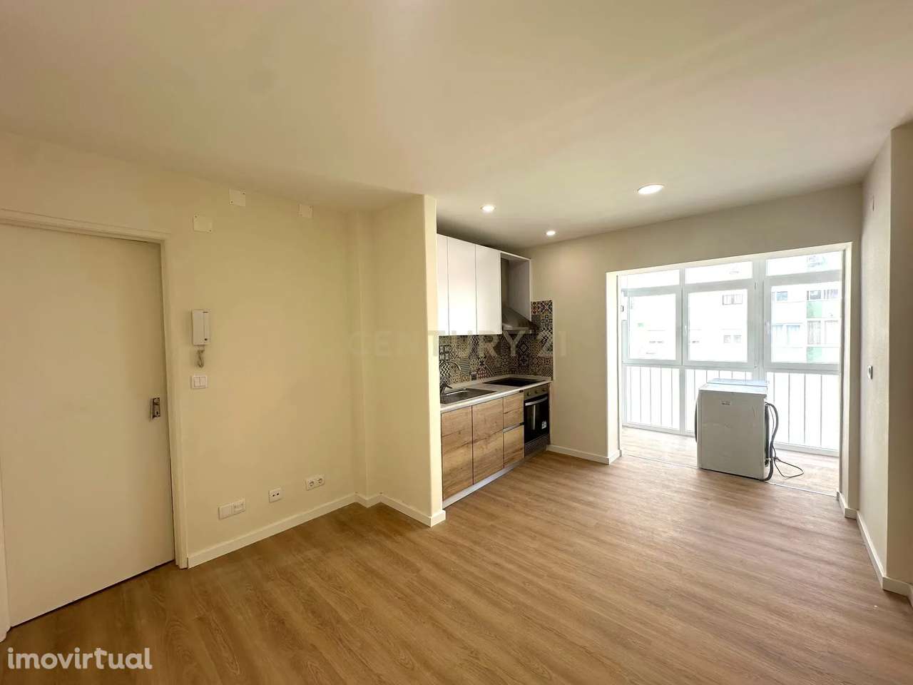 T1 Venda Nova-Amadora - Grande imagem: 2/11