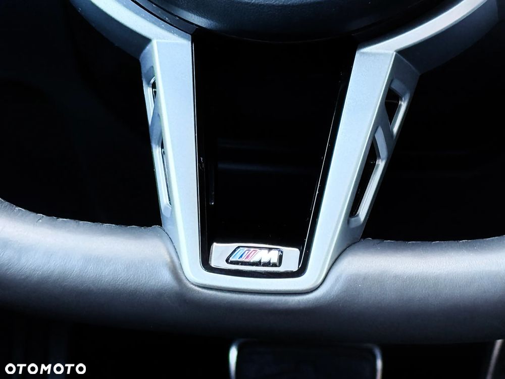 BMW Seria 3 320d xDrive M Sport - 25
