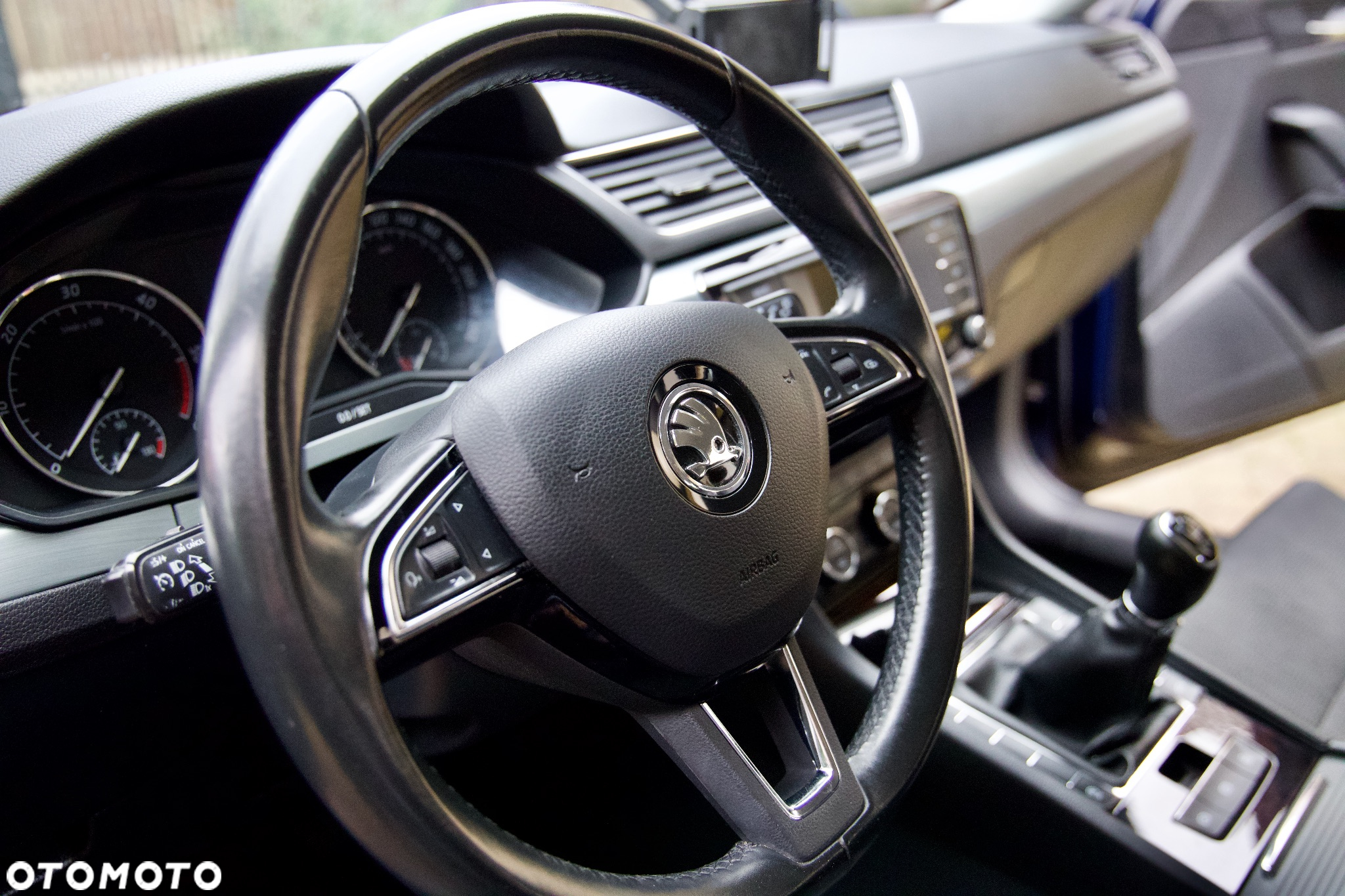 Skoda Superb 2.0 TDI Ambition - 25