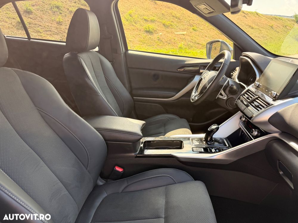 Mitsubishi Eclipse-Cross 4WD Plus - 12