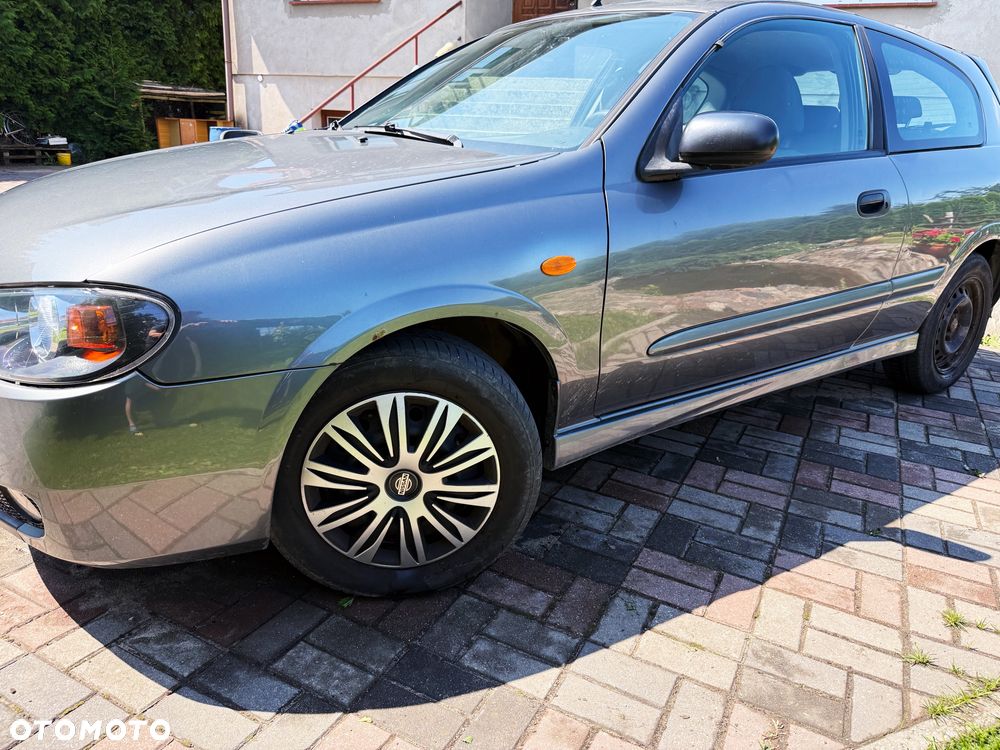 Nissan Almera - 6