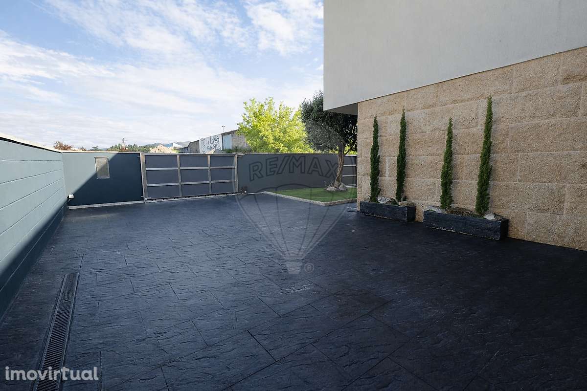 Moradia T3 para venda - Grande imagem: 4/44