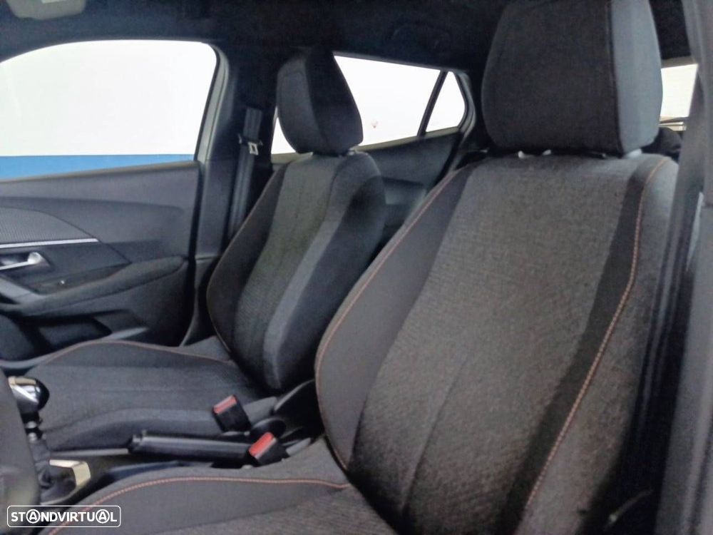 Peugeot 2008 1.2 Hybrid Allure e-DCS6 - 9